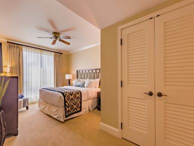 The Ultimate Retreat Three Bedroom Sleeps Eight.